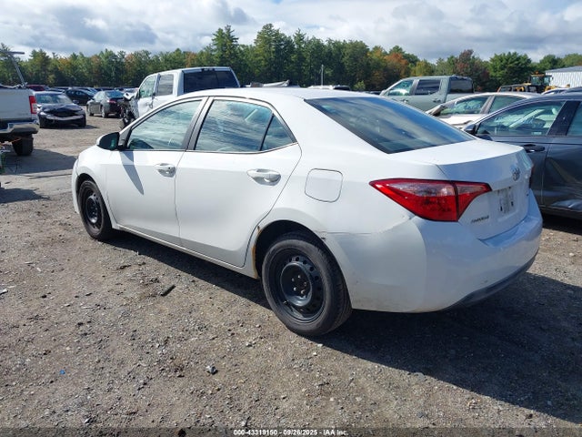 Toyota 2zr-fe 2018 2T1BURHE8JC025933 Image 3