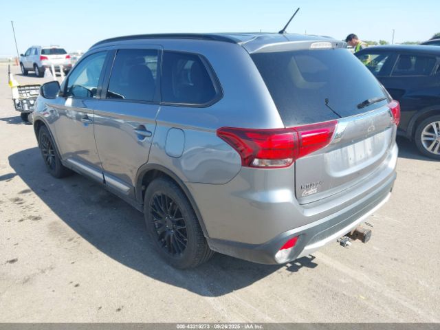 2016 MITSUBISHI OUTLANDER JA4AZ3A3XGZ059996 Photo 2