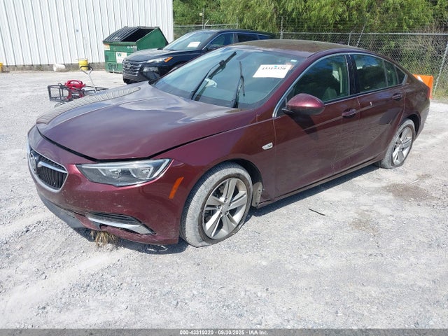 W04GL6SXXJ1111048 Buick Regal Sportback Preferred