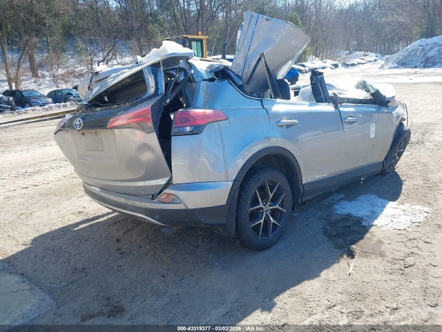 2017 TOYOTA RAV4 HYBRID JTMJJREVXHD104848 Photo 3