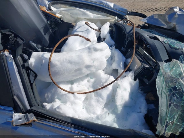 2017 TOYOTA RAV4 HYBRID JTMJJREVXHD104848 Photo 4