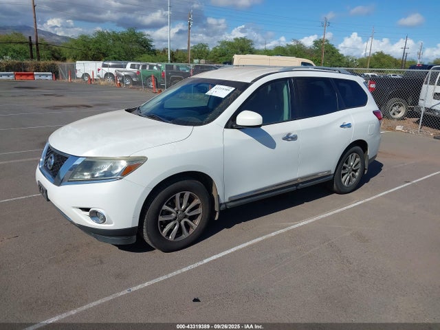 Nissan 2014 2014 5N1AR2MN0EC640996 Image 2