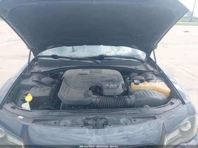 Chrysler 2015 2015 2C3CCABG7FH766823 Image 10