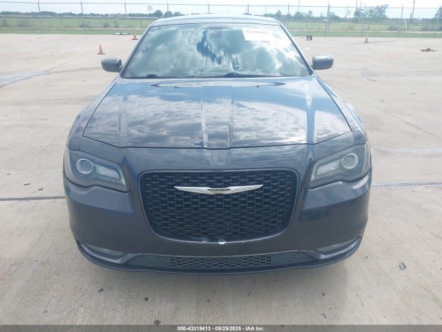 Chrysler 2015 2015 2C3CCABG7FH766823 Image 12
