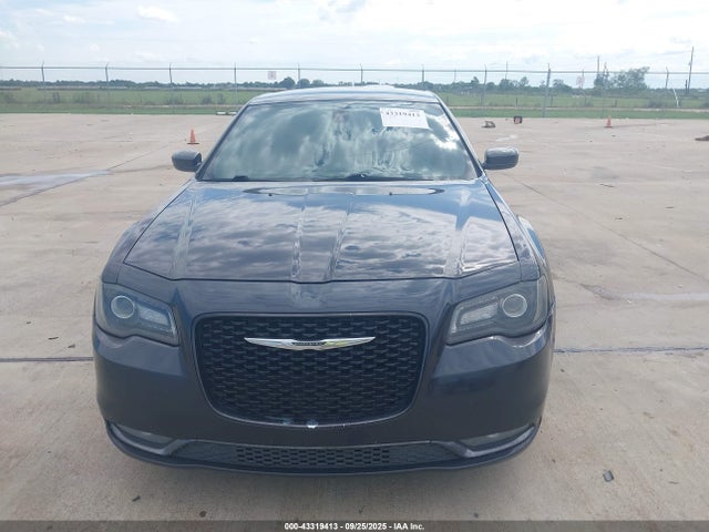 Chrysler 2015 2015 2C3CCABG7FH766823 Image 6