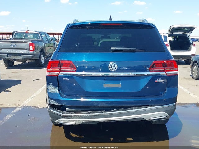 Volkswagen fsi 2018 1V2NR2CA5JC534637 Image 16