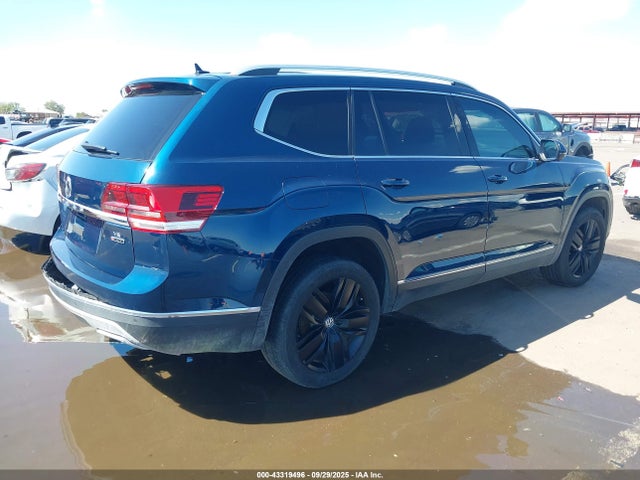 Volkswagen fsi 2018 1V2NR2CA5JC534637 Image 4