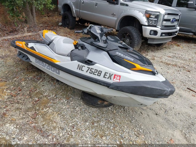 2022 SEADOO FISH PRO 170 YDV58494B222