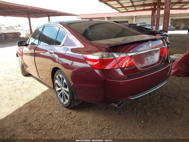 Honda j35y1 2015 1HGCR3F89FA002593 Image 3