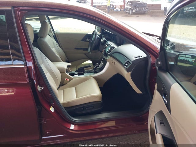 Honda j35y1 2015 1HGCR3F89FA002593 Image 5