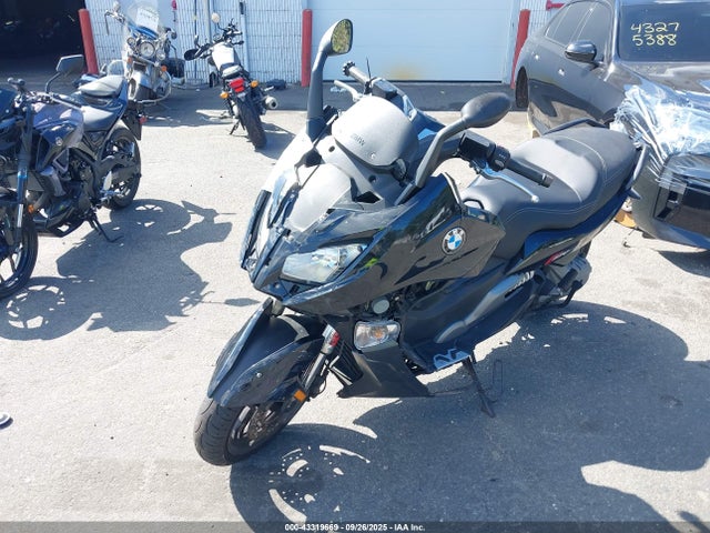 WB10C1405GZ314575 BMW 2016
