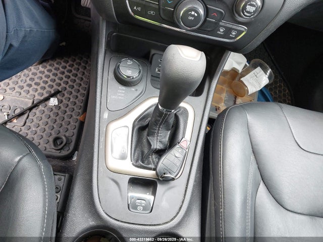 Jeep 2017 2017 1C4PJMCS6HW633188 Image 11