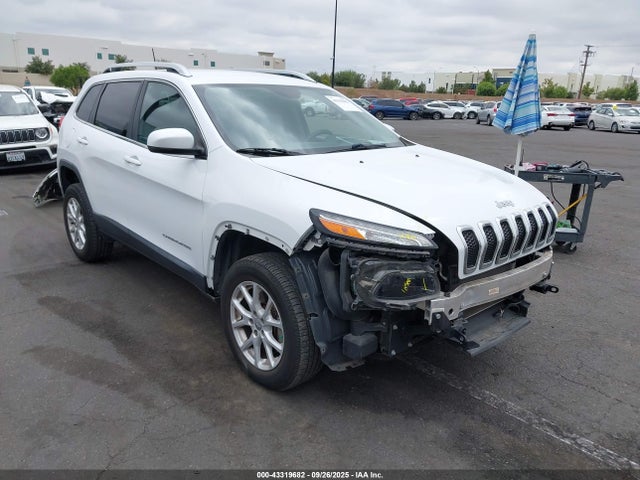 Jeep 2017 2017 1C4PJMCS6HW633188 Image 13