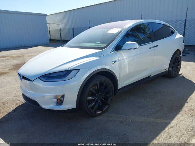 2020 TESLA MODEL X 5YJXCAE20LF271958 Photo 1