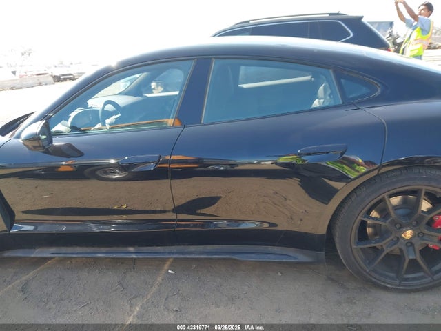 Porsche Taycan 2022 WP0AD2Y12NSA59275 Image 14
