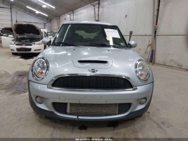 2008 MINI COOPER S WMWMF73558TV39317 Photo 5