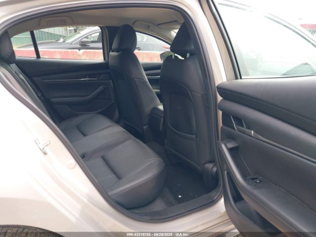 2022 MAZDA MAZDA3 3MZBPABL1NM305705 Photo 7