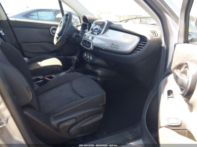 2016 FIAT 500X ZFBCFXAT6GP499081 Photo 4