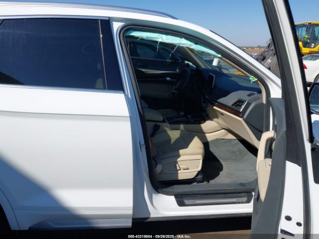 2018 AUDI Q5 WA1BNAFY9J2208729 Photo 4
