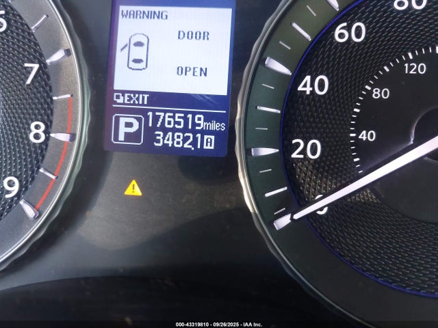 2015 Infiniti Q70 3.7 მანქანა იყიდება აუქციონზე, vin: JN1BY1AP0FM542562, აუქციონის ნომერი: 43319810