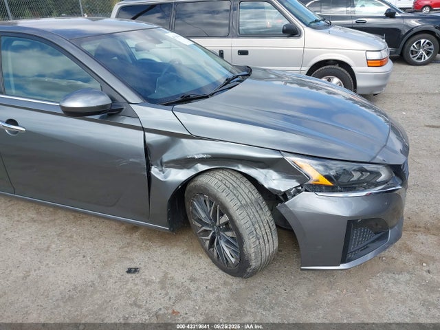Nissan 2023 2023 1N4BL4DVXPN345908 Image 6