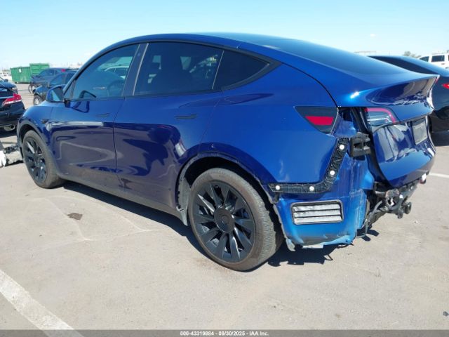 2020 TESLA MODEL Y 5YJYGDEE9LF014527 Photo 2