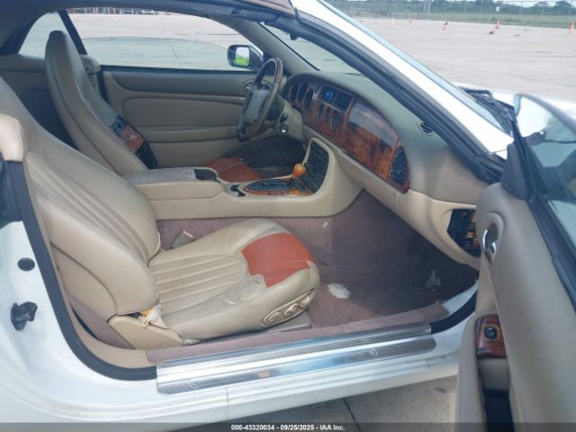 1999 JAGUAR XK8 SAJGX2045XC042022 Photo 4