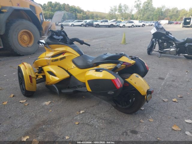 2013 CAN-AM SPYDER ROADSTER 2BXNCBC17DV000769 Photo 2