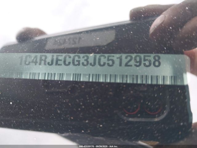 2018 JEEP GRAND CHEROKEE 1C4RJECG3JC512958 Photo 8