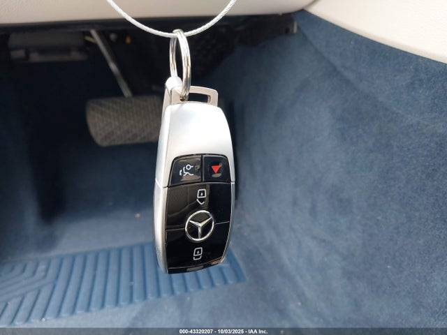 43320207 :رقم المزاد ، WDD1K6FB5JF055218 vin ، 2018 Mercedes-benz E 400 مزاد بيع