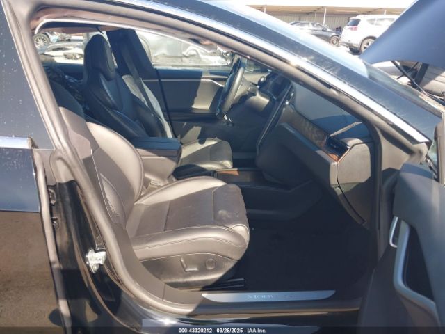 2019 TESLA MODEL S 5YJSA1E23KF302229 Photo 4