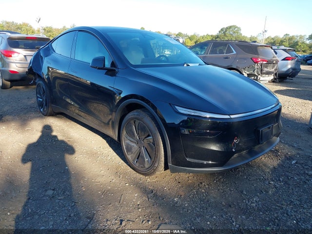 2026 TESLA MODEL Y 7SAYGDEDXTA454991 Photo 0