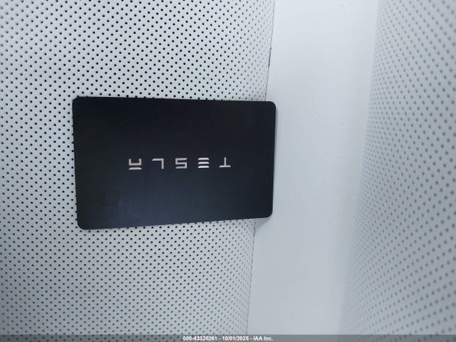 2026 TESLA MODEL Y 7SAYGDEDXTA454991 Photo 10