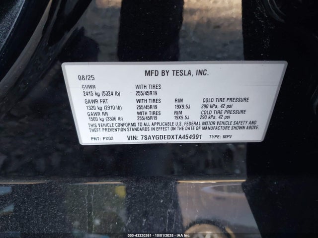 2026 TESLA MODEL Y 7SAYGDEDXTA454991 Photo 8