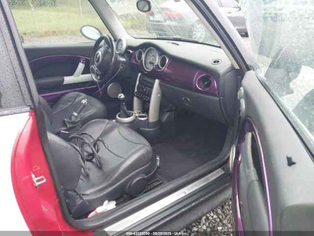 2002 MINI COOPER S WMWRE33432TD55805 Photo 4