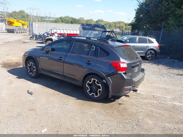Subaru naturally aspirated 2016 JF2GPALC9GH313910 Image 3