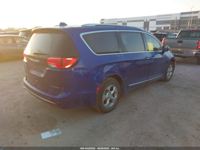 2018 CHRYSLER PACIFICA HYBRID 2C4RC1N78JR229978 Photo 3