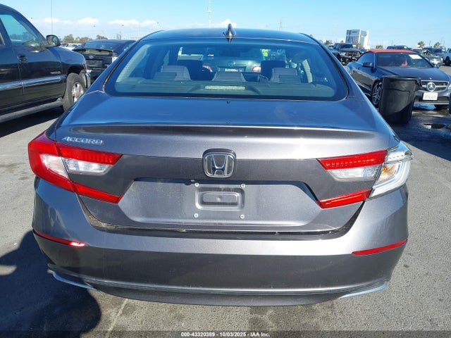 1HGCV1F11KA154011 Honda ACCORD LX