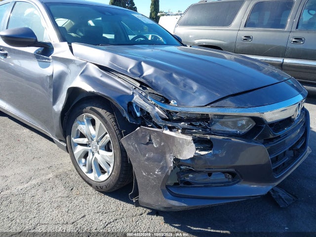 1HGCV1F11KA154011 Honda ACCORD LX