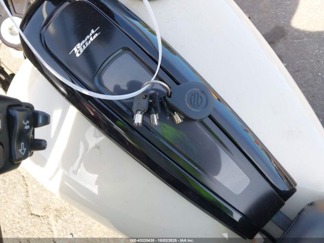 2023 HARLEY-DAVIDSON FLTRXST 1HD1ACL17PB617156 Photo 10