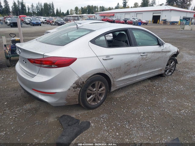 Hyundai mpi nu 2018 5NPD84LF5JH393726 Image 4