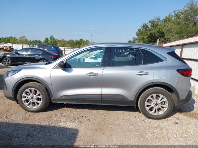 1FMCU9GN7PUA25239 Ford dragon gtdi