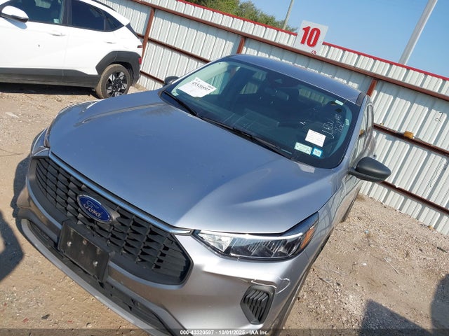 1FMCU9GN7PUA25239 Ford dragon gtdi