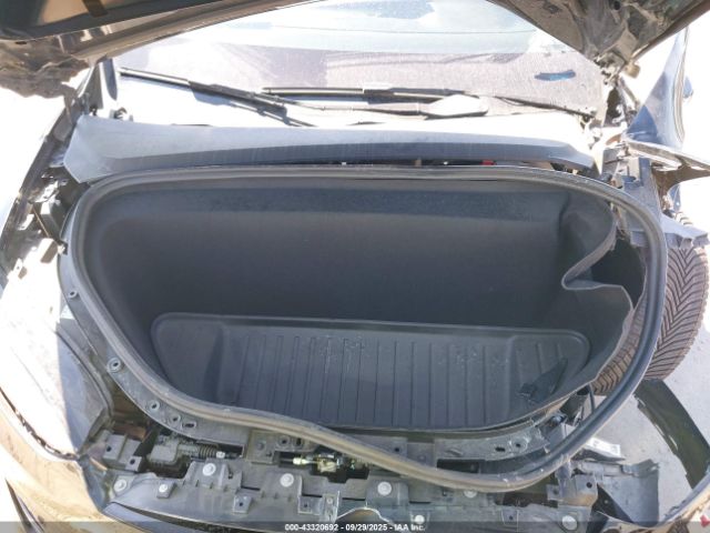 2023 TESLA MODEL X 7SAXCDE5XPF413723 Photo 9