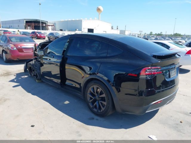 2023 TESLA MODEL X 7SAXCDE5XPF413723 Photo 2