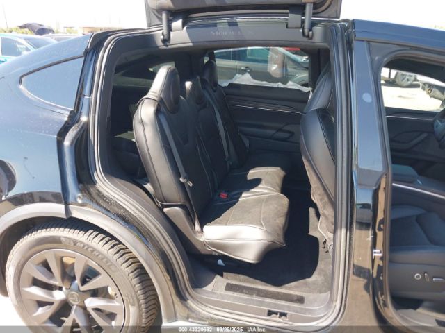 2023 TESLA MODEL X 7SAXCDE5XPF413723 Photo 7