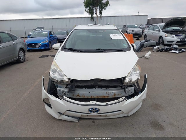 JTDKDTB37E1063927 Toyota 1nz-fxe+1lm