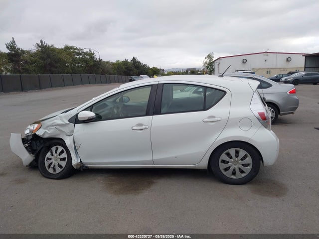 JTDKDTB37E1063927 Toyota 1nz-fxe+1lm