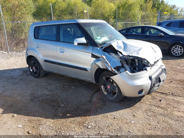 2010 KIA SOUL KNDJT2A21A7701484
