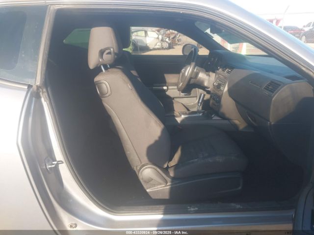 2014 DODGE CHALLENGER 2C3CDYBT5EH257623 Photo 4